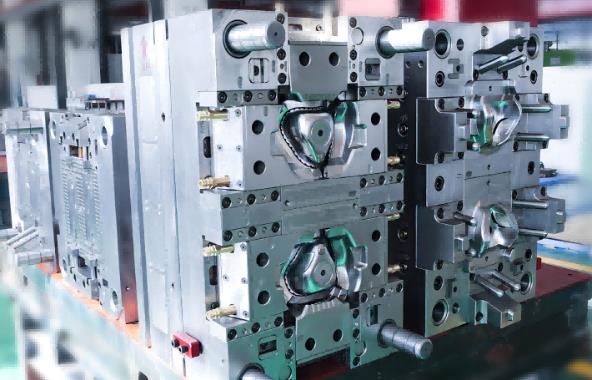 注塑模具加工厂